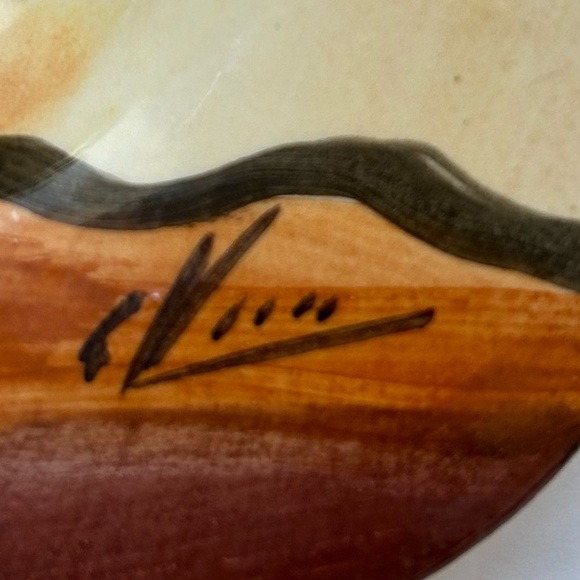 Castello Banti / hand painted / Artist signed/ trinket / decorative wall plate - Picture 8 of 9